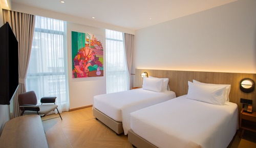 Superior Twin Room, City View
