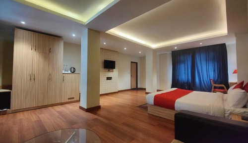 Family Triple Room, Valley View