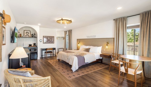 Superior Room, 1 King Bed