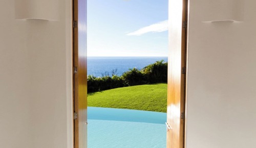 Design Room, Sea View