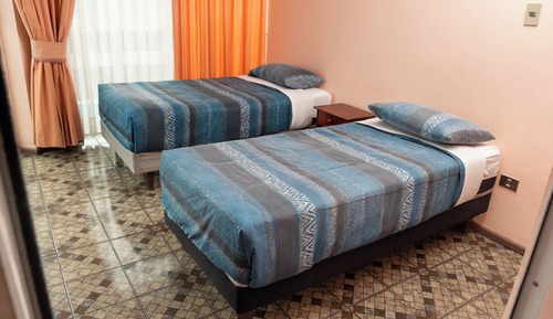 Comfort Room, 2 Twin Beds, Ensuite, City View