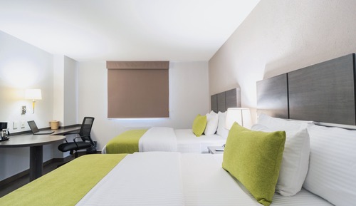 Room, 2 Queen Beds