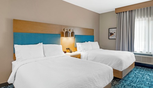 Studio Suite, 2 Queen Beds, Roll-in Shower (Mobility)