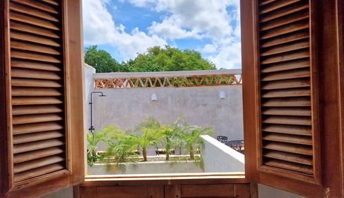Panoramic Suite, 1 King Bed, Ensuite, Garden View