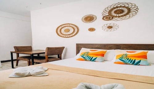 Basic Double or Twin Room, 1 Queen Bed