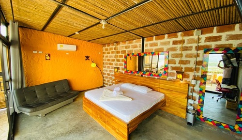 Exclusive Double Room, 1 King Bed, Terrace, Pool View