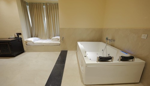 Maharaja Grand Suite