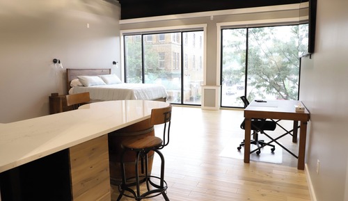 Luxury Studio Suite, City View