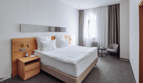 Deluxe Room, 1 King Bed with Sofa bed, City View