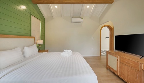 Luxury Villa, 5 Bedrooms, Private Pool, City View