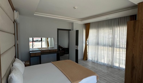 Luxury Suite, Mountain View