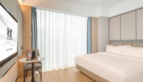 Business Single Room, City View