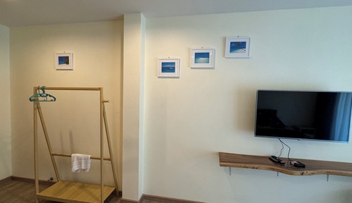 Deluxe Double Room, 1 King Bed, Balcony, Mountain View