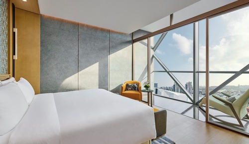 Suite (Paradise)
