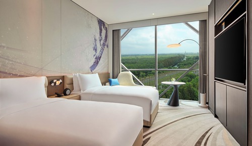 Standard Room, 2 Double Beds, Accessible Bathtub