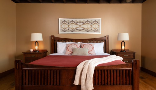 Luxury Suite, 1 King Bed, Kitchen, City View