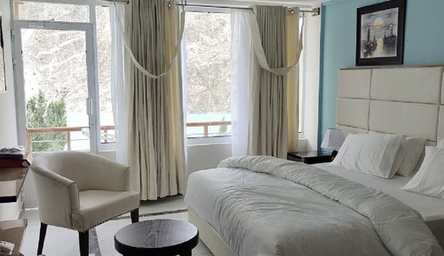 Executive Room