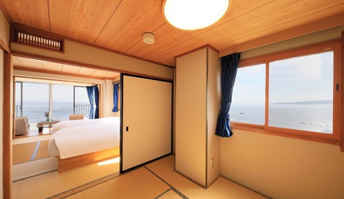 Deluxe Double or Twin Room with Ocean View, Non Smoking