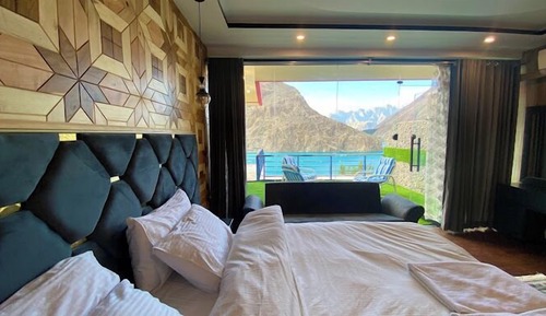 Executive Room