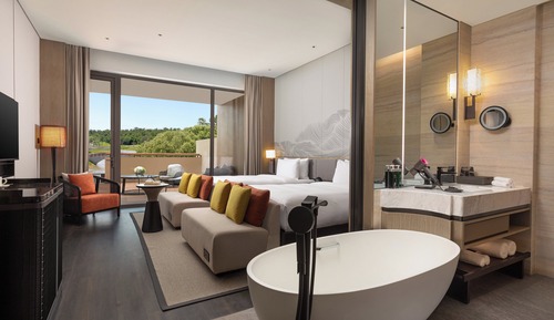 Standard Room, 2 Double Beds (Courtyard Access)