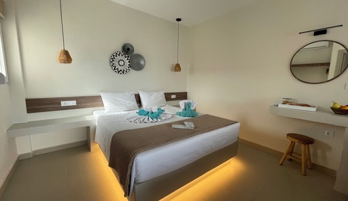 Deluxe Studio, Sea View, Beachfront