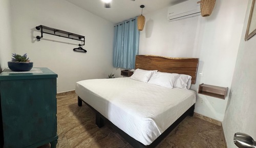 Traditional Condo, 1 Bedroom, Non Smoking, Private Bathroom