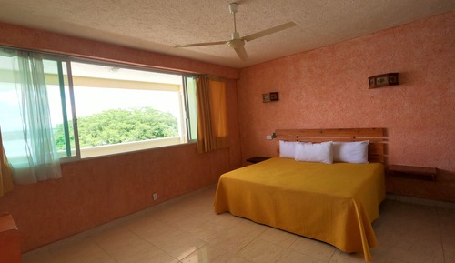 Executive Room, Balcony, Garden View