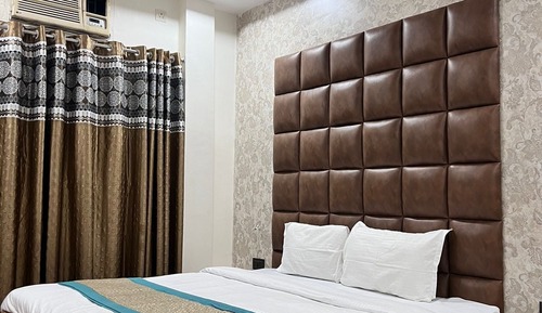 Club Room