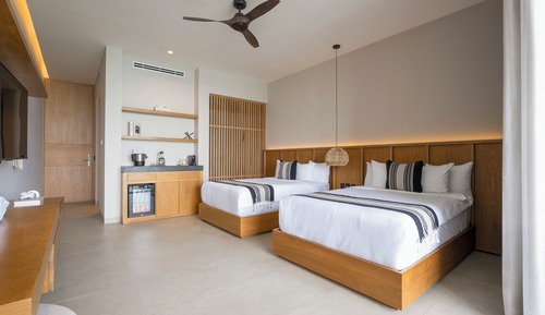 Double Lagoon View Suite