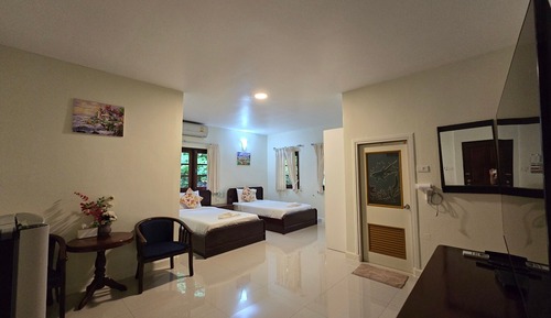 Superior Twin Room