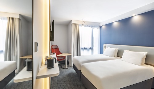 Standard Room, 2 Twin Beds (Free Breakfast)
