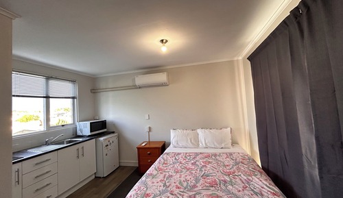 Signature Studio Suite