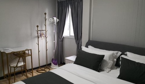Executive Cabin, 2 Bedrooms