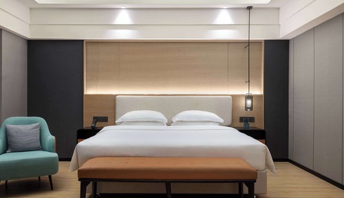 Deluxe Room, 1 King Bed, Non Smoking