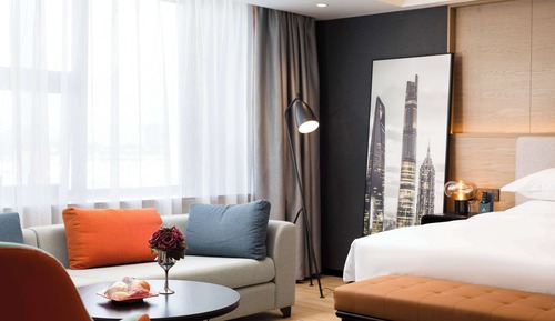 Deluxe Suite, 1 King Bed, Non Smoking