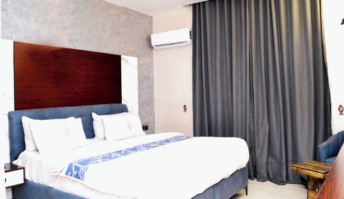 Exclusive Suite