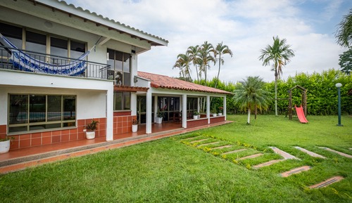 Chalet, Pool Access, Garden Area
