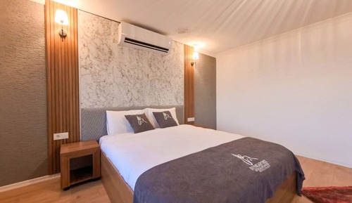 Luxury Bungalow, 1 Bedroom, Balcony, Sea View