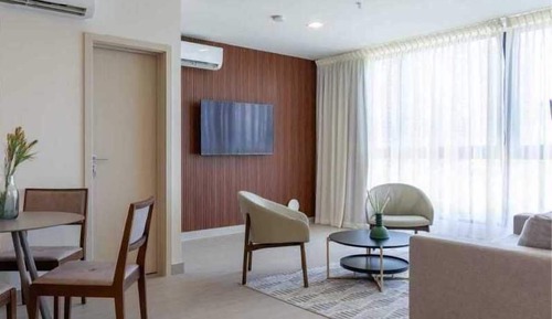 Business Condo, 1 Bedroom