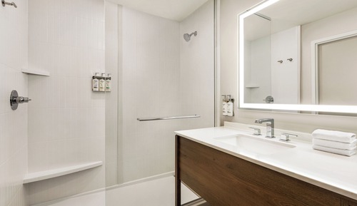 Suite, 1 Bedroom, Kitchen