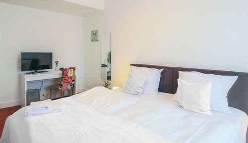 Deluxe Double or Twin Room, City View