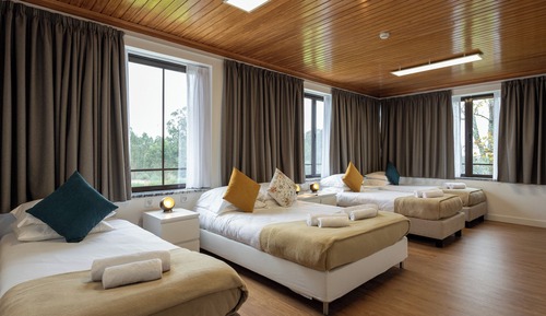 Family Room (5 people)