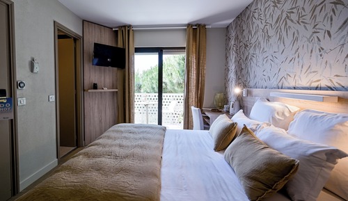 Standard Double or Twin Room, Sea Facing