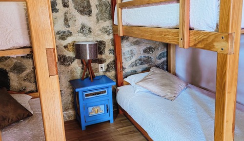 Junior Cabin