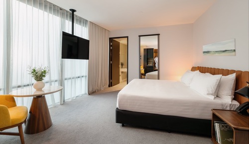 Standard Room, 1 King Bed, Accessible