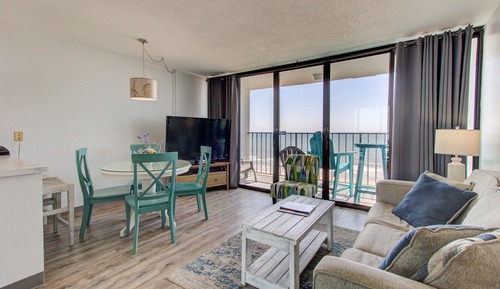 Condo, 1 Bedroom