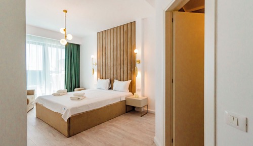 Deluxe Penthouse, 2 Bedrooms, Partial Sea View