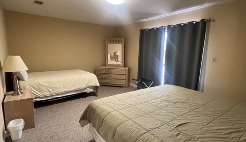 Deluxe Condo, 2 Bedrooms, Balcony, River View