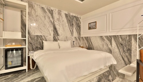 Rooftop Suite