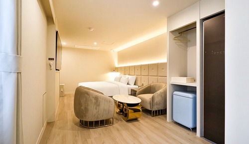 Premium Double Room